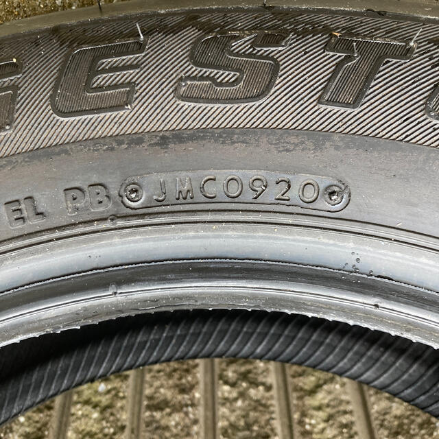 BRIDGESTONE(ブリヂストン)のジムニー（jb64）新車外し タイヤ1本　175/80r16  自動車/バイクの自動車(タイヤ)の商品写真