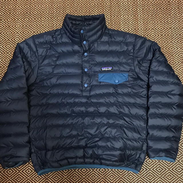 patagonia ダウン スナップT プルオーバー navy blue - ダウンジャケット