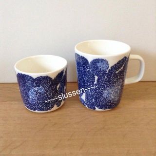 マリメッコ(marimekko)のマグカップ＋ラテマグ(グラス/カップ)