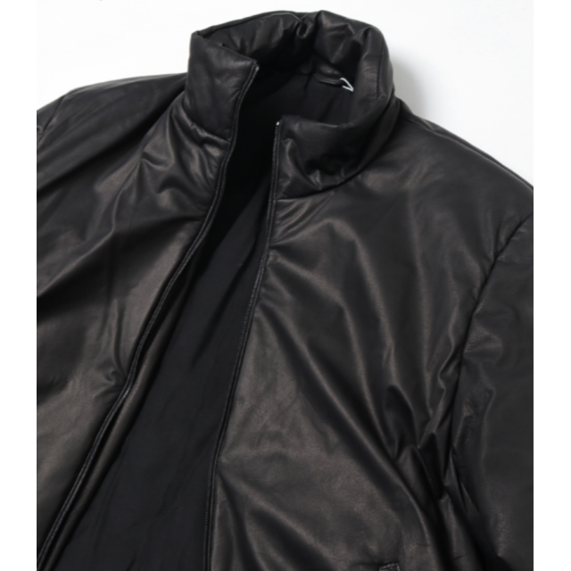 COMOLI(コモリ)のCOMOLI 21ss ディアスキン インサレーションジャケット 3 新品未使用 メンズのジャケット/アウター(レザージャケット)の商品写真