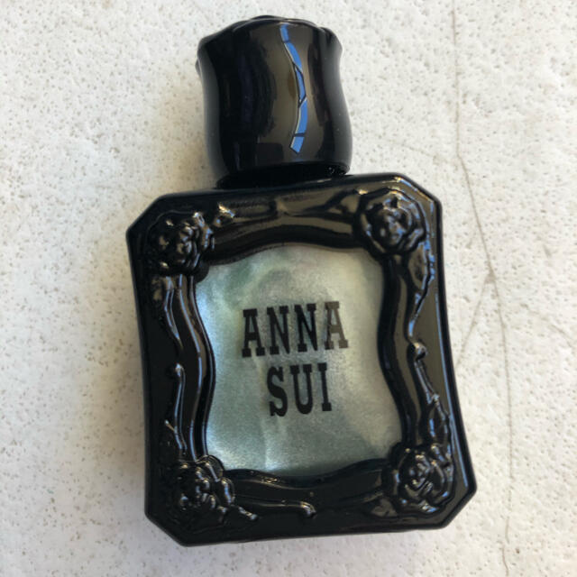 ANNA SUI(アナスイ)の新品ぬ　アナスイ　ネイルカラー　911 コスメ/美容のネイル(ネイルケア)の商品写真