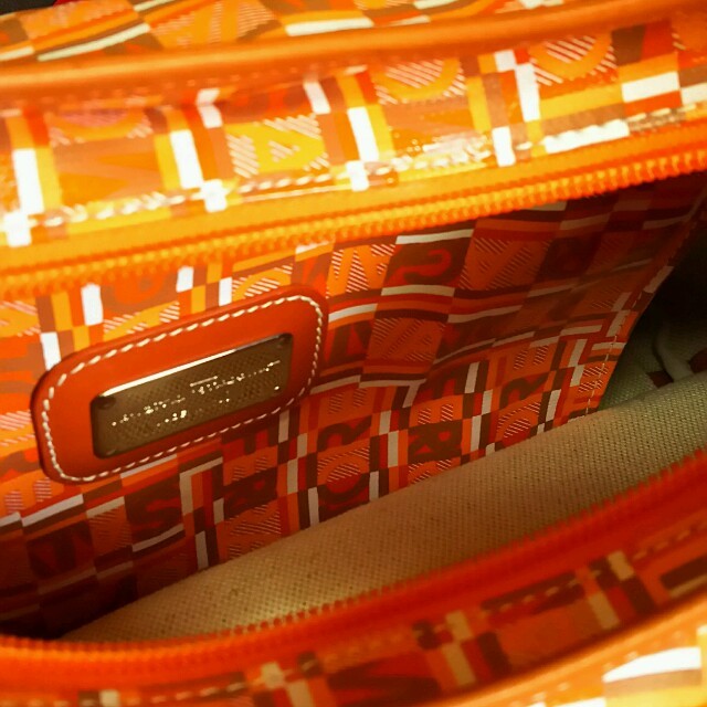 Salvatore Ferragamo(サルヴァトーレフェラガモ)のAjun'sさんの専用 レディースのバッグ(ショルダーバッグ)の商品写真