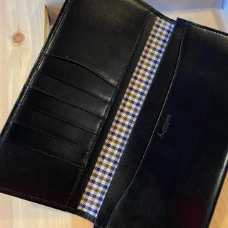 アクアスキュータム(AQUA SCUTUM)のAquascutum アクアスキュータム ロングウォレット 二つ折り長財布 黒 (長財布)