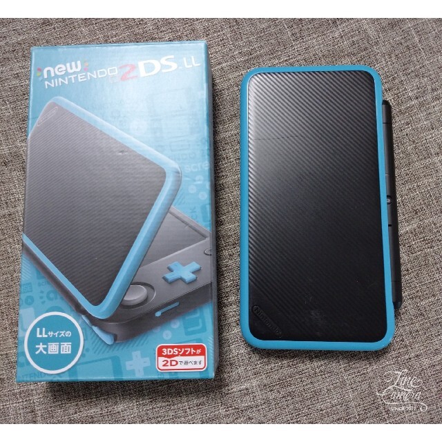 任天堂Nintendo ゲーム機本体 NEW ニンテンドー 2DS LL 充電器付