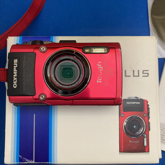 OLYMPUS(オリンパス)のOLYMPUS オリンパス TG TG-4 RED スマホ/家電/カメラのカメラ(コンパクトデジタルカメラ)の商品写真