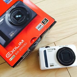 カシオ(CASIO)のCASIO EXILIM (コンパクトデジタルカメラ)