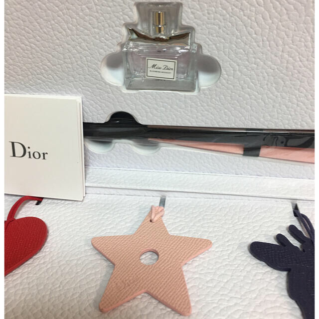 Christian Dior - Dior ディオール 香水 扇子 チャーム キーホルダー 3点セットの通販 by YAs shop