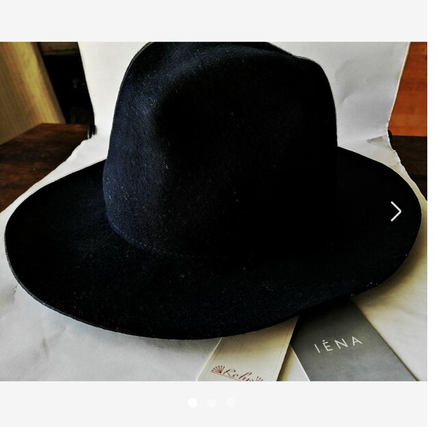 IENA(イエナ)の未使用品　IENA イエナ  ウールハット 帽子 紺 レディースの帽子(ハット)の商品写真
