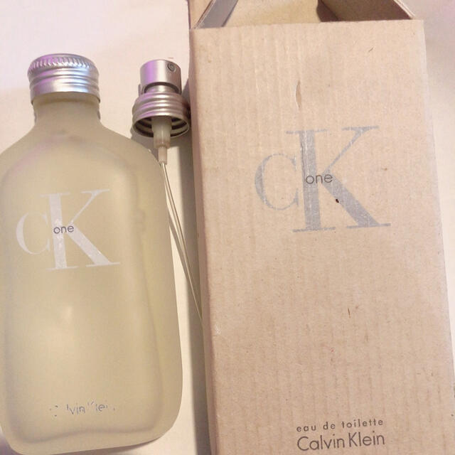 ck Calvin Klein(シーケーカルバンクライン)のカルバンクライン カルヴァンクライン CK 香水 コスメ/美容の香水(ユニセックス)の商品写真