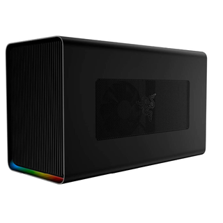 Razer Core X Chroma(PC周辺機器)