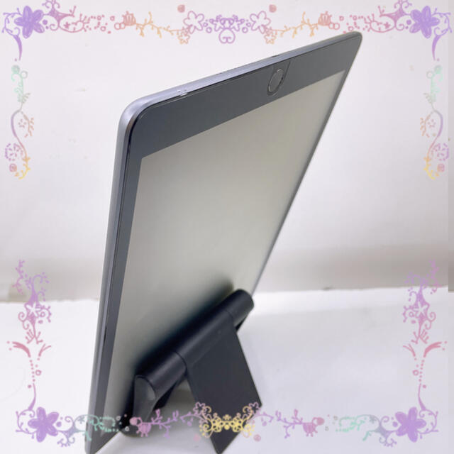 iPad(アイパッド)のwi-fi Apple iPad7 32GB グレー スマホ/家電/カメラのPC/タブレット(タブレット)の商品写真