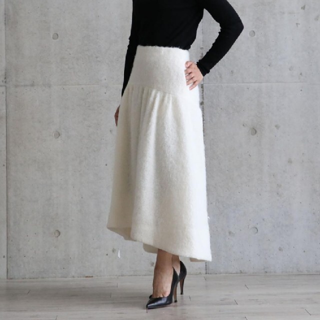 【新品未使用タグ付き！】SHE tokyo Layl モヘアシャギースカート