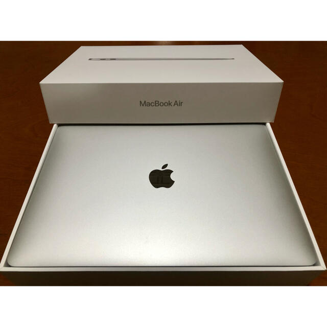 apple Macbook air M1 256GBストレージ シルバースマホ/家電/カメラ