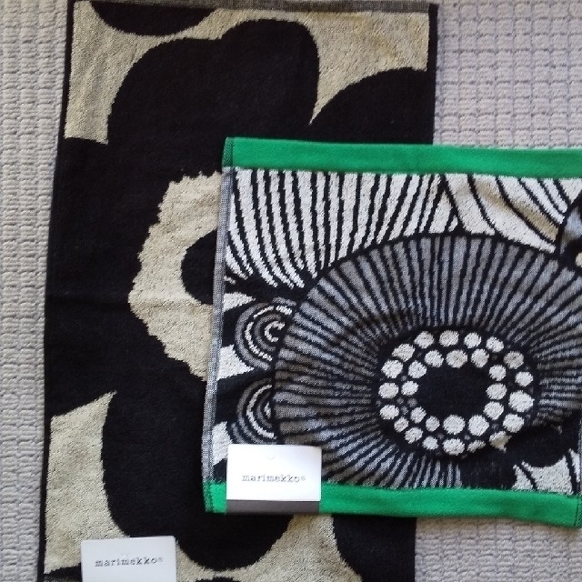 marimekko(マリメッコ)のmarimekko  ハンドタオル  ゲストタオル エンタメ/ホビーのアニメグッズ(タオル)の商品写真