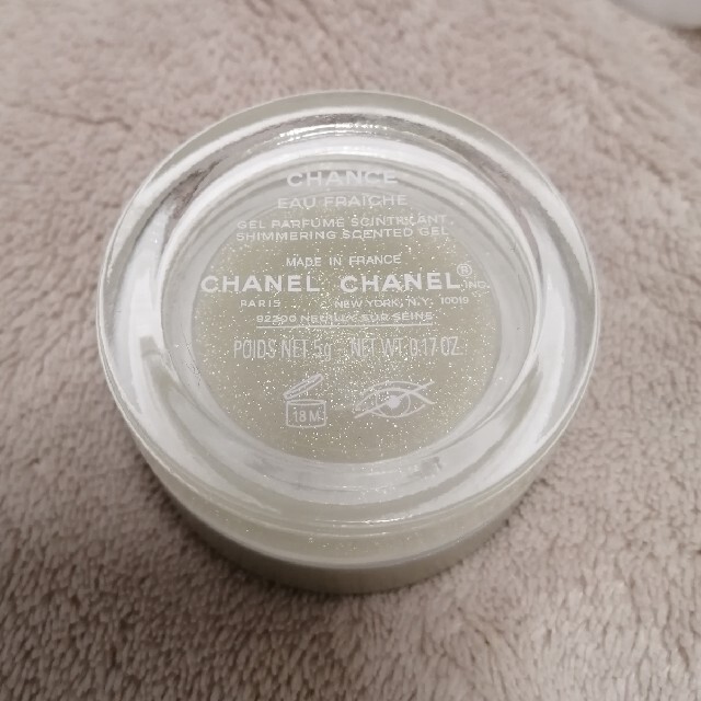 CHANEL(シャネル)のソヨンさま専用★CHANEL シマリング ジェルトリオ コスメ/美容のボディケア(ボディローション/ミルク)の商品写真