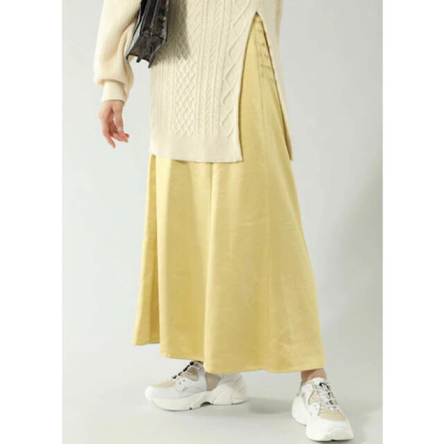 ROSE BUD(ローズバッド)の【新品・未使用】ROSEBUD サテンナロースカート レディースのスカート(ロングスカート)の商品写真