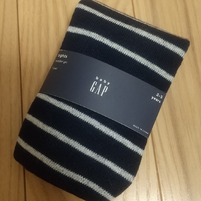 GAP(ギャップ)の『新品』 ベビーギャップ タイツ 2~5歳サイズ ギャップキッズ タイツセット キッズ/ベビー/マタニティのこども用ファッション小物(靴下/タイツ)の商品写真