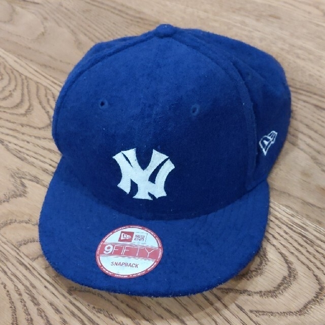 NEW ERA(ニューエラー)のNEWERA　タオル生地　ヤンキースキャップ メンズの帽子(キャップ)の商品写真