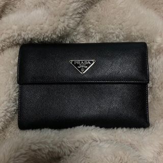 プラダ(PRADA)の1/17出品終了‼️PRADA🖤折り財布(財布)