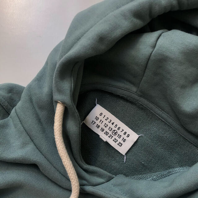 Maison Martin Margiela(マルタンマルジェラ)のMaisonMargiela stereotypesweat メンズのトップス(パーカー)の商品写真