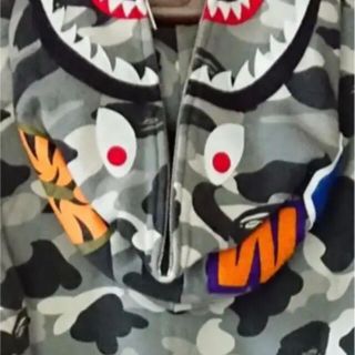 アベイシングエイプ(A BATHING APE)のシャークパーカー(パーカー)