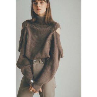 エンフォルド(ENFOLD)のCLANEクラネ・2WAY OFF SHOULDER KNIT TOPS(ニット/セーター)