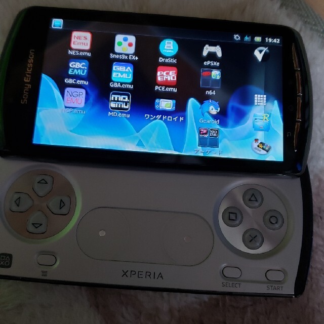 so-01d  xperia play エミュレータ　sd16gb