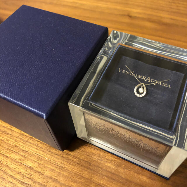 Vendome Aoyama(ヴァンドームアオヤマ)のヴァンドーム青山　ドロップダイヤモンドネックレス　K18 プラチナ レディースのアクセサリー(ネックレス)の商品写真