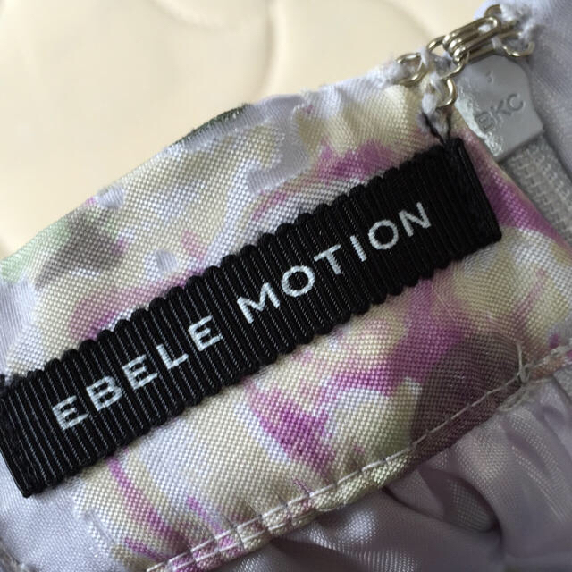 EBELE MOTION(エベルモーション)の◆EBELE MOTION◆花柄スカート レディースのスカート(ひざ丈スカート)の商品写真