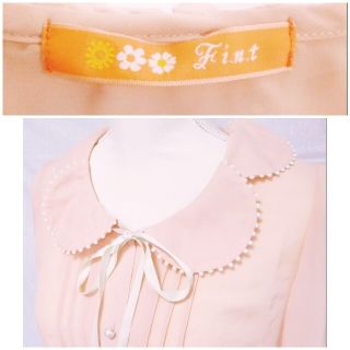 フィント(F i.n.t)の【美品】Fint フィント ブラウス　花びら(シャツ/ブラウス(長袖/七分))