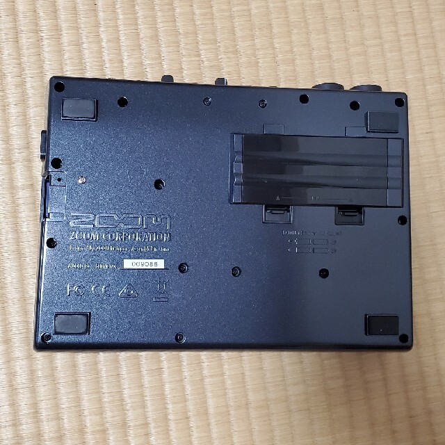 ZOOM R8 MTR、オーディオインタフェース ZOOM R8 MTR、オーディオインタフェース