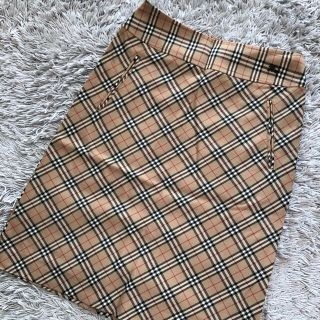 バーバリーブルーレーベル(BURBERRY BLUE LABEL)のminaさま専用取り置き　バーバリー　ブルーレーベル　台形スカート(ひざ丈スカート)