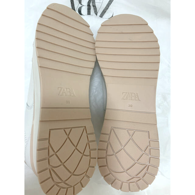 ZARA(ザラ)のZARA ザラ スニーカー レザー 新品 未使用品 レディースの靴/シューズ(スニーカー)の商品写真
