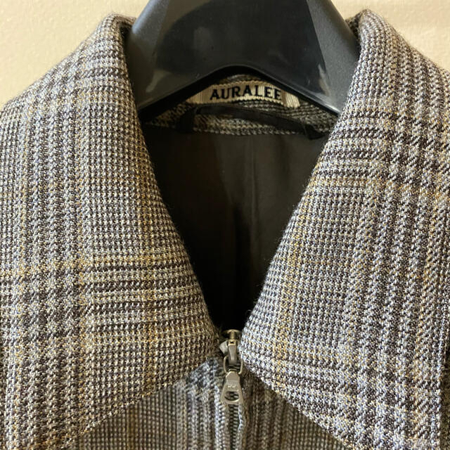 COMOLI(コモリ)のAURALEE DOUBLE FACE CHECK ZIP BLOUSON  メンズのジャケット/アウター(ブルゾン)の商品写真