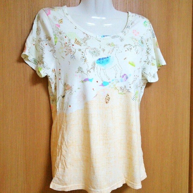 franche lippee(フランシュリッペ)のpen3409様専用【美品】フランシュリッペ　Tシャツ 森の動物たち レディースのトップス(Tシャツ(半袖/袖なし))の商品写真