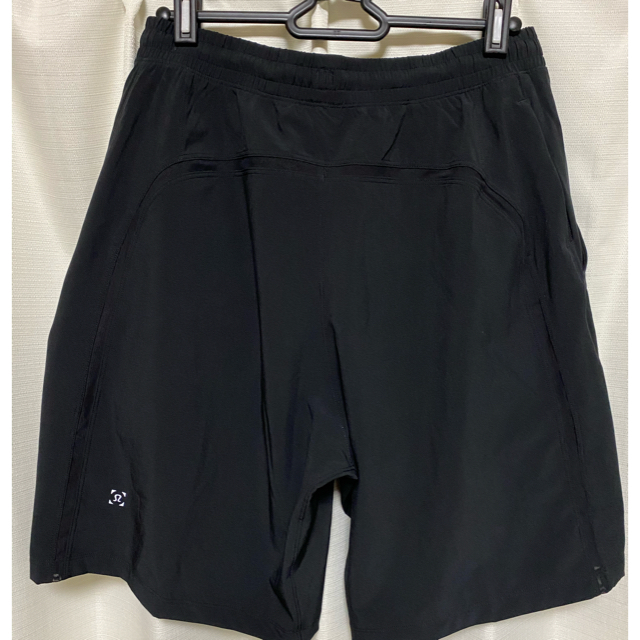 lululemon(ルルレモン)の新品同様！ルルレモン メンズ ショーツ Pace breaker pants   メンズのパンツ(ショートパンツ)の商品写真