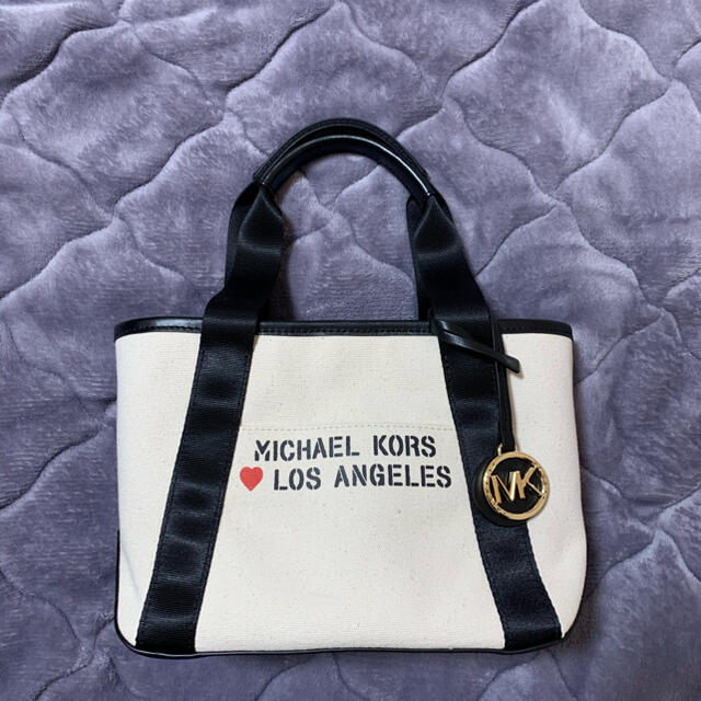 Michael Kors(マイケルコース)のマイケルコース　キャンバス　バッグ レディースのバッグ(トートバッグ)の商品写真
