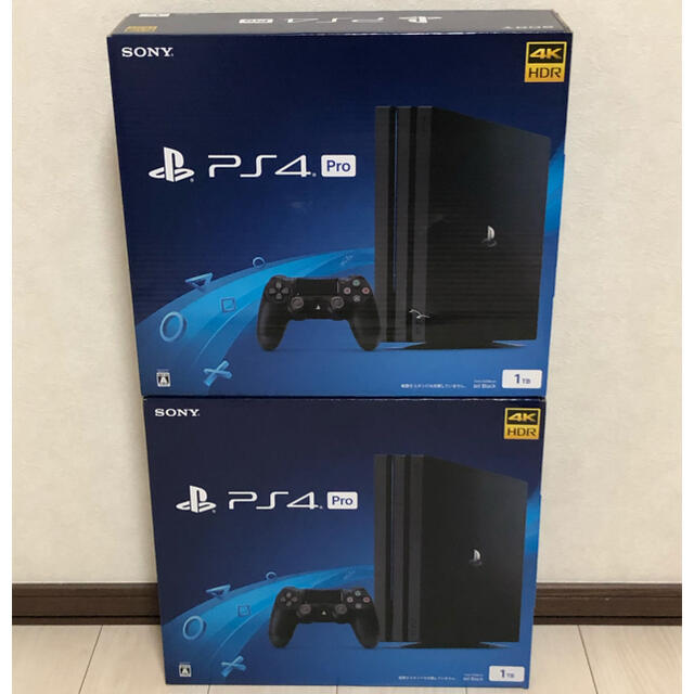 新品未開封★PlayStation(R)4 ジェット・ブラック