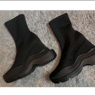 Yellow boots - 専用💙YELLO💎スニーカーブーツ/ BLACK.Sサイズ*の通販 ...