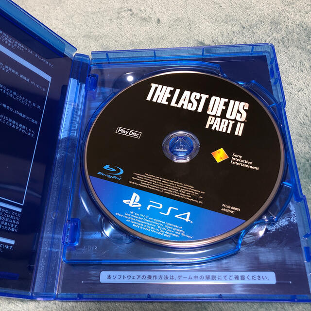 PlayStation4(プレイステーション4)のThe Last of Us Part II（ラスト・オブ・アス パートII）  エンタメ/ホビーのゲームソフト/ゲーム機本体(家庭用ゲームソフト)の商品写真