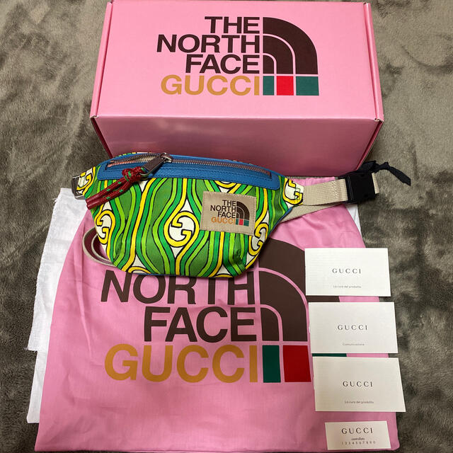 GUCCI the north face ボディバッグ