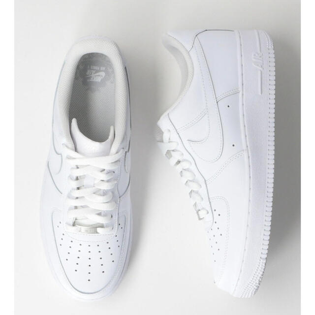 【新品】NIKE AIR FORCE 1/エアフォース1 あと残り1点????????