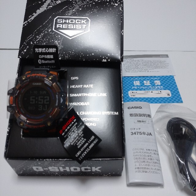 G-SHOCK(ジーショック)の新品未使用　G-SHOCK　Gショック　GBD-H1000-1A4JR メンズの時計(腕時計(デジタル))の商品写真