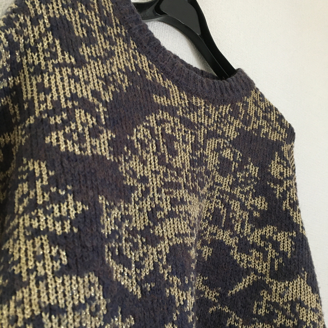 Ameri VINTAGE(アメリヴィンテージ)のAmeri vintage  DAMASK JACQUARD KNIT レディースのトップス(ニット/セーター)の商品写真