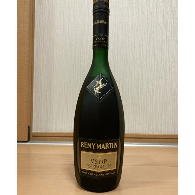 レミーマルタン REMY MARTIN VSOP 古酒 未開栓 食品/飲料/酒の酒(ブランデー)の商品写真