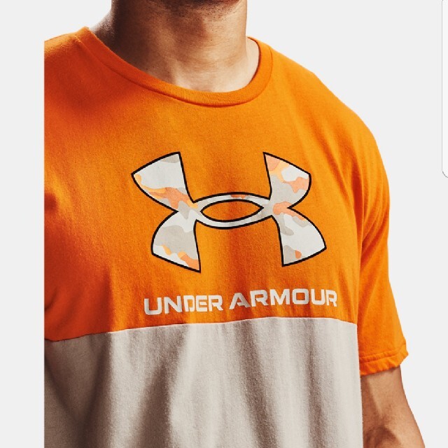 UNDER ARMOUR(アンダーアーマー)のムーンウォーカー様専用　定価3850円 新品未開封 アンダーアーマー Tシャツ スポーツ/アウトドアのトレーニング/エクササイズ(トレーニング用品)の商品写真