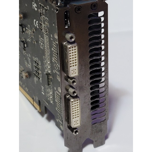 ASUS(エイスース)のASUS GTX560 OC 1GB スマホ/家電/カメラのPC/タブレット(PCパーツ)の商品写真