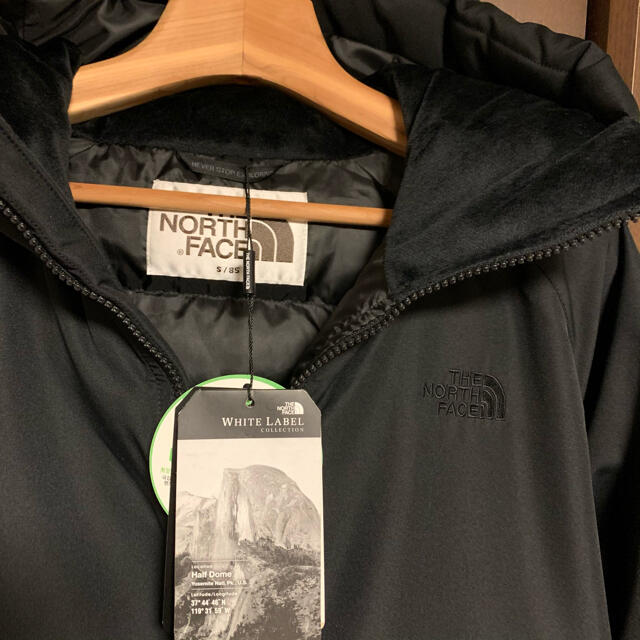 THE NORTH FACE(ザノースフェイス)の新品　今季　ノースフェイス　中綿　ダウンジャケット　コート レディースのジャケット/アウター(ダウンジャケット)の商品写真