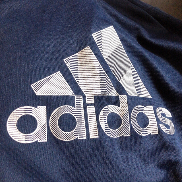 adidas(アディダス)の【 adidas 】キッズサイズジャージ キッズ/ベビー/マタニティのキッズ服男の子用(90cm~)(ジャケット/上着)の商品写真