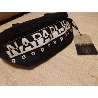 ナパピリ(NAPAPIJRI)の【新品未使用タグあり】napapijriナパピリ☆ボディbag(ボディーバッグ)